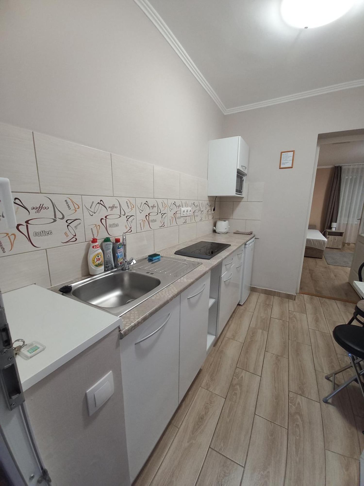 Ilona Apartman Gyula Exterior photo
